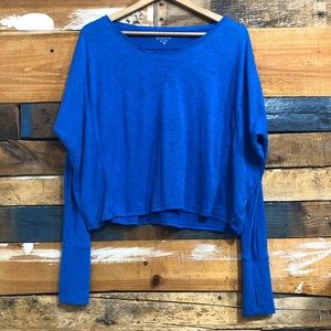 Athleta SzM sweater shirt tomb hole boat neck womens blue